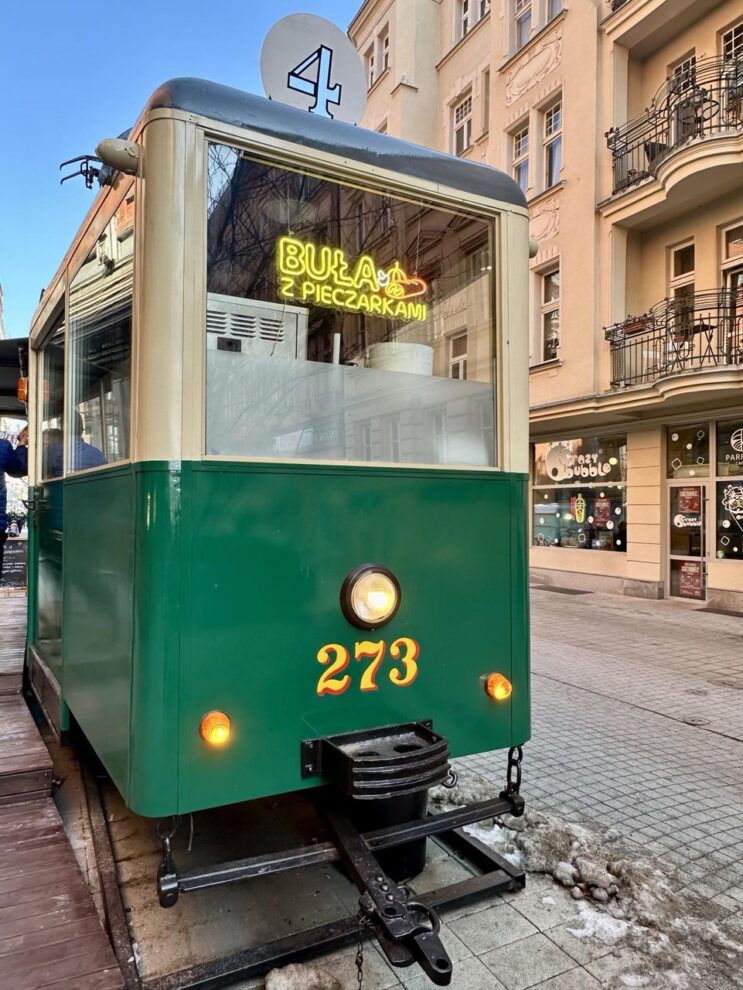 Buła z pieczarkami Poznań